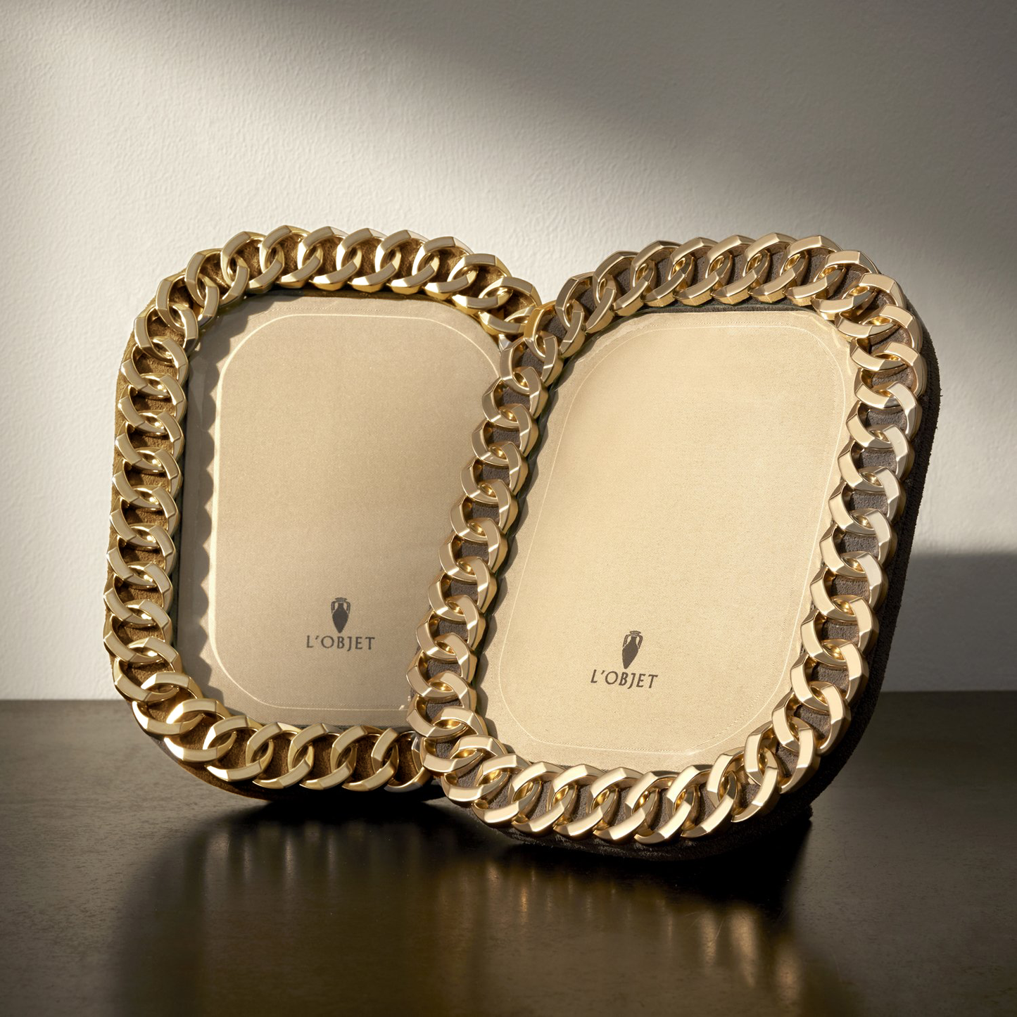 Cuban Link Frame - Gold