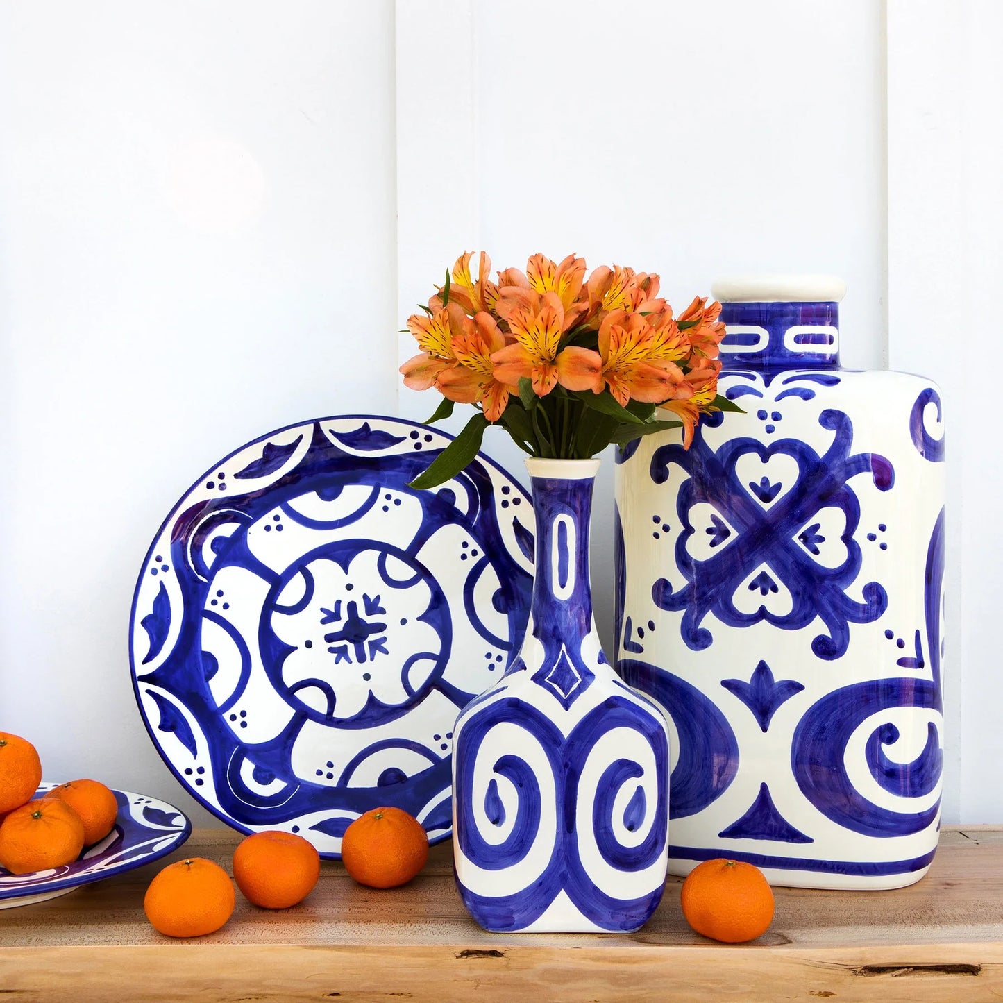 Vietri Mosaico Cobalt Silhouette Bottle