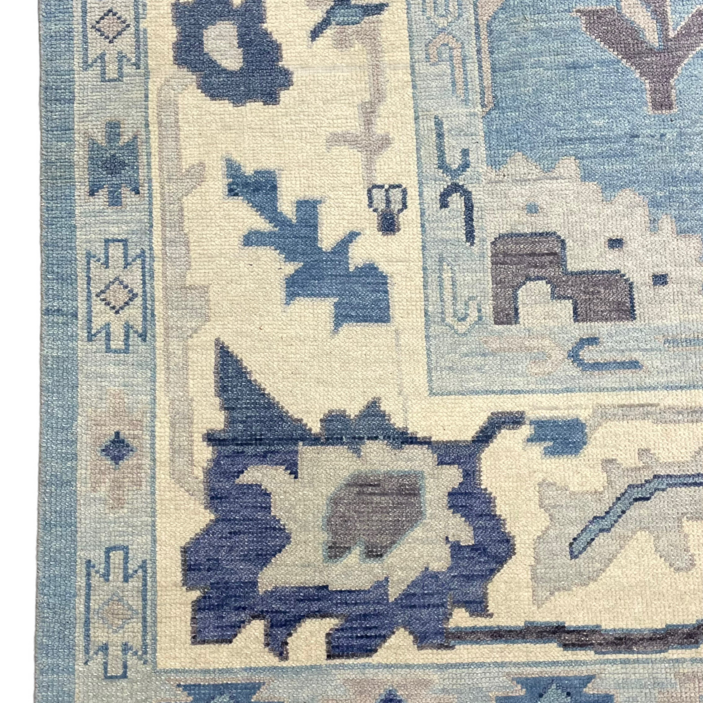Scarlett Oushak Rug in Sky Blue