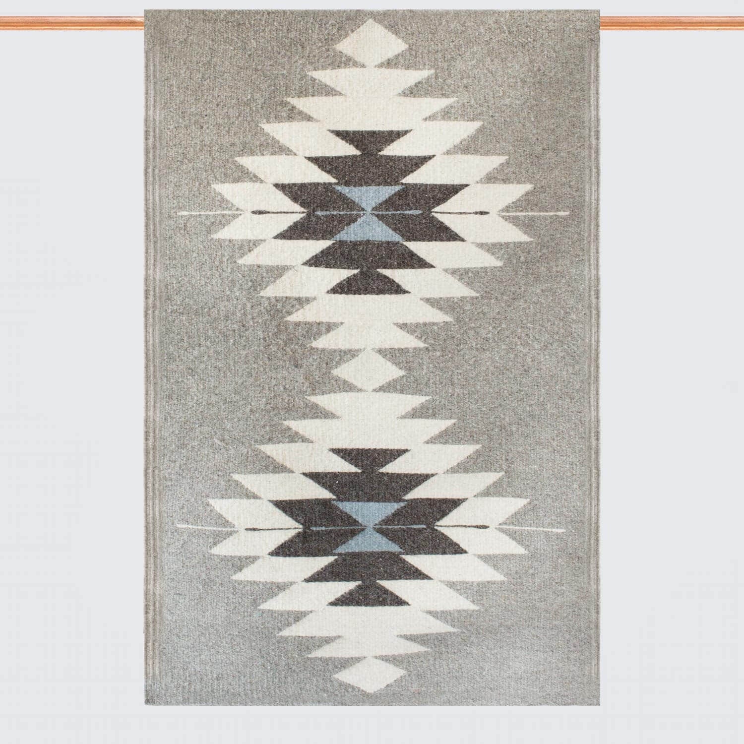 dorado accent rug, grey
