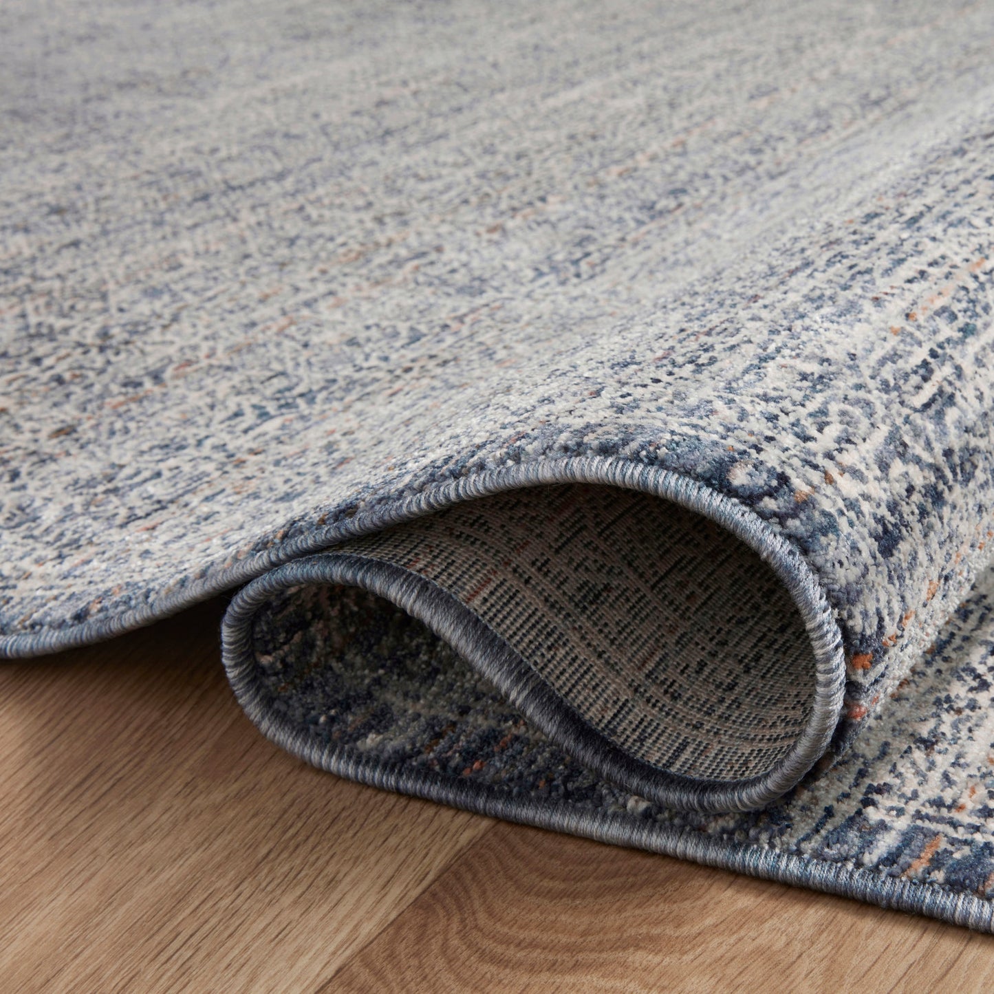 Amber Lewis x Loloi Zuma Rug in Denim/Ivory