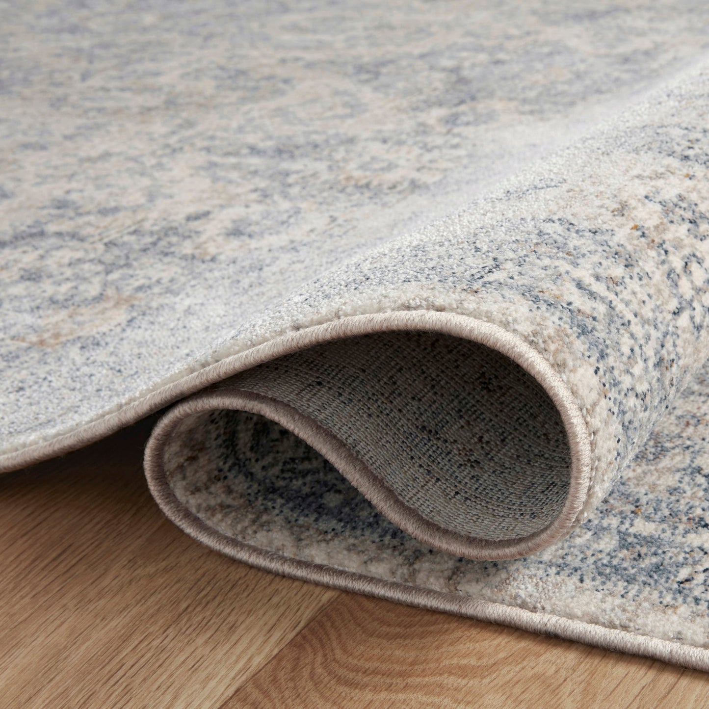 Amber Lewis x Loloi Zuma Rug in Pebble/Stone