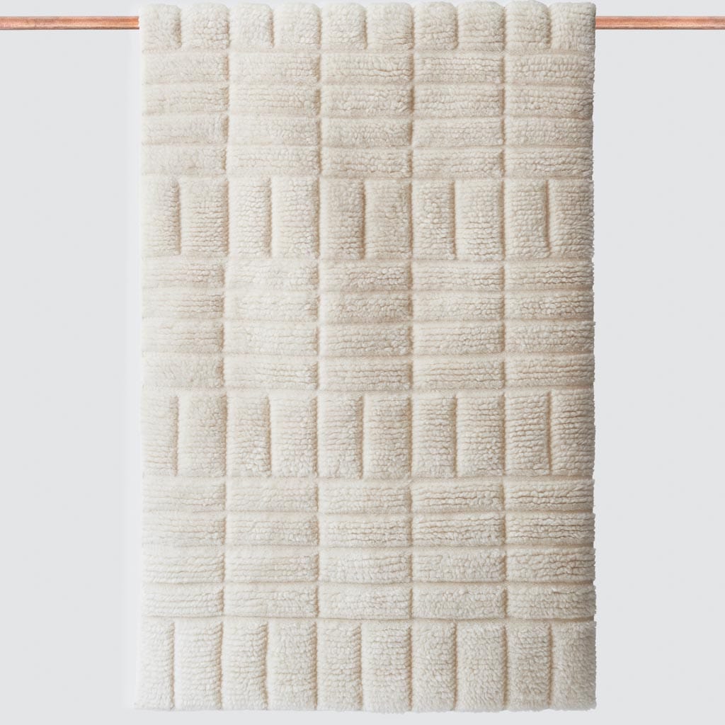 Textured Wool Rug with Raised Grid Pattern