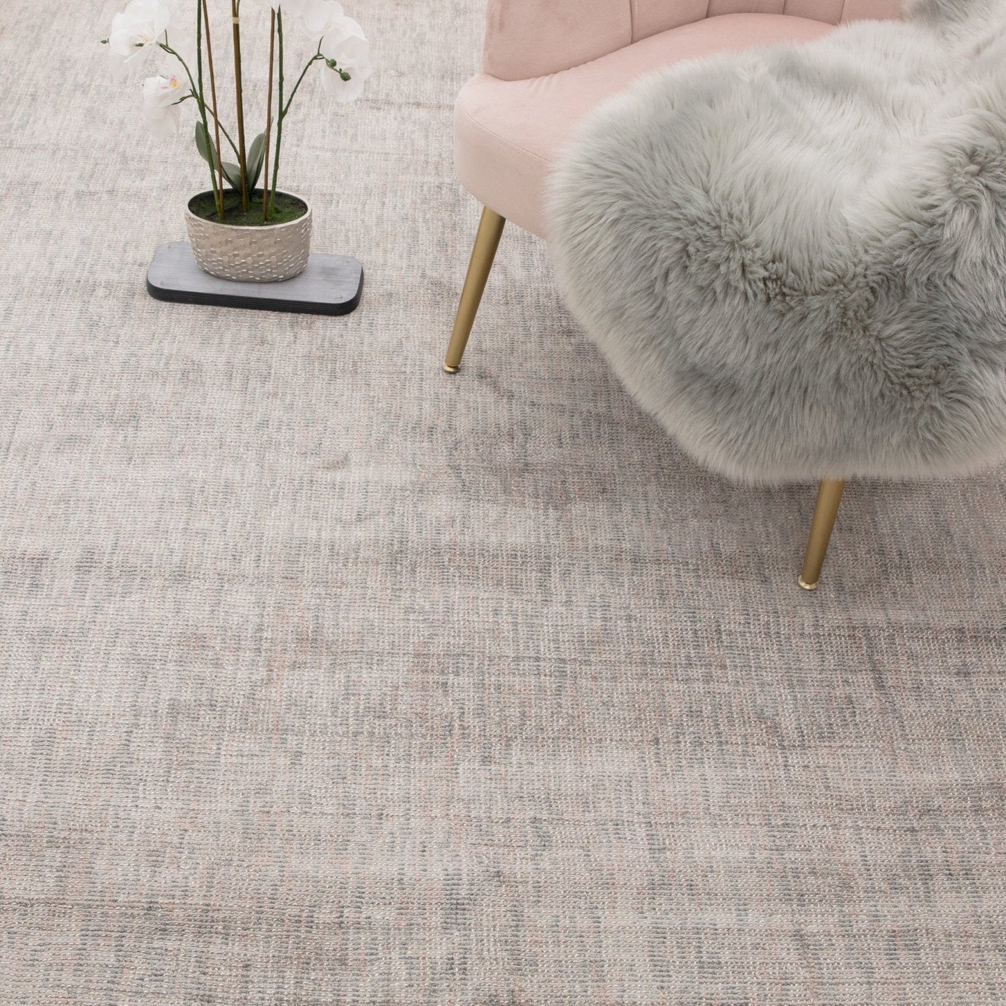 Aston Silver Rug