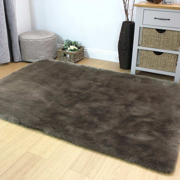 Fairmont Taupe Rug