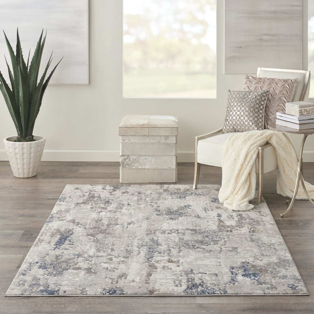 Kathy Ireland Royal Terrace KI42 White / Blue Rug