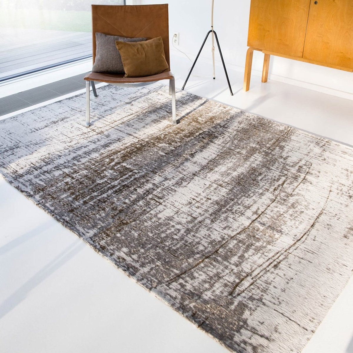 Louis De Poortere Mad Men Griff 8785 Concrete Jungle Rug