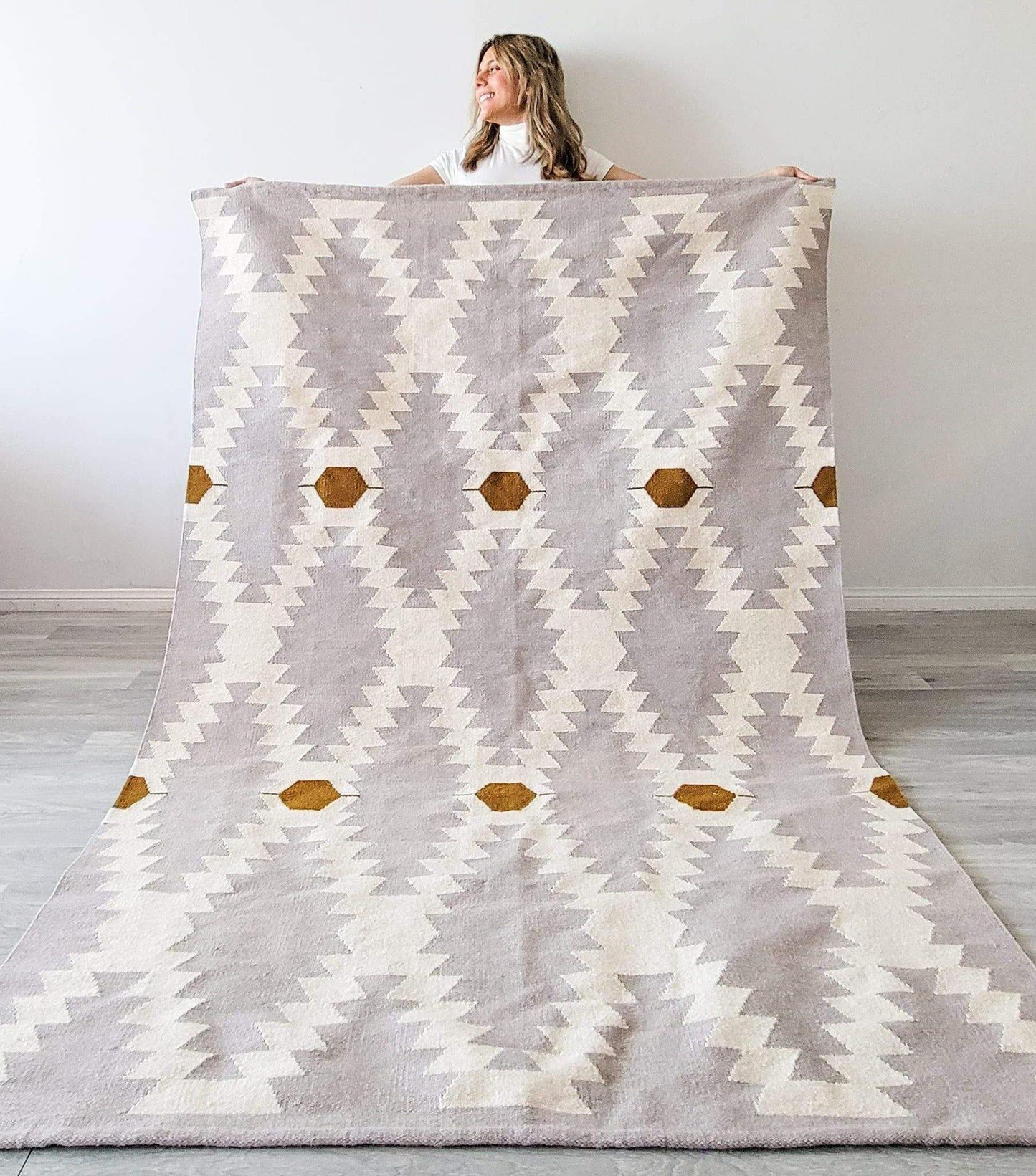 Taupe Diamonds Wool Kilim Rug