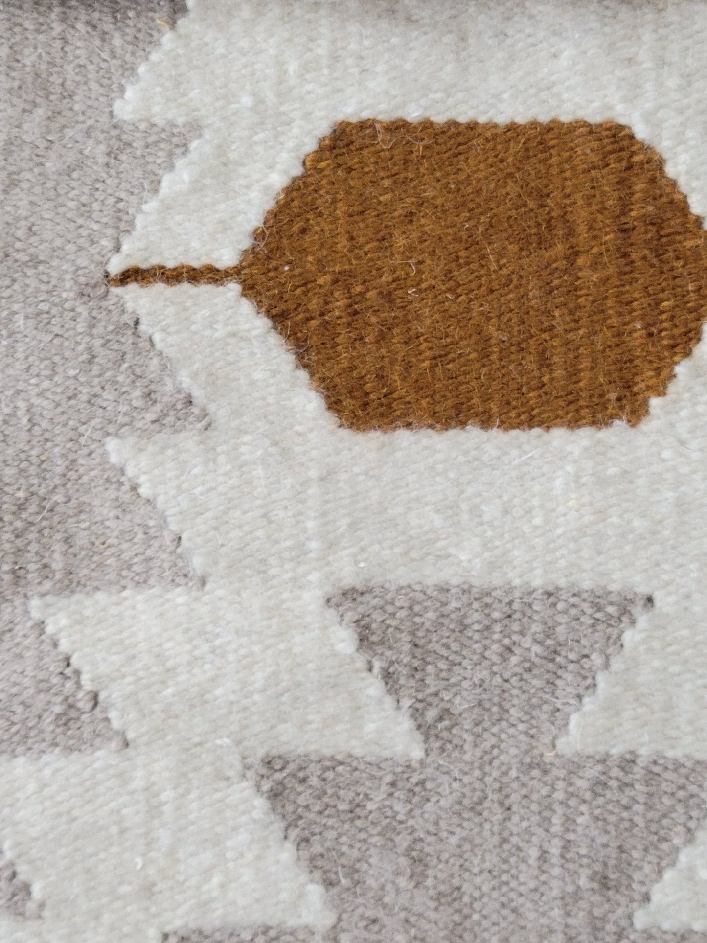 Taupe Diamonds Wool Kilim Rug